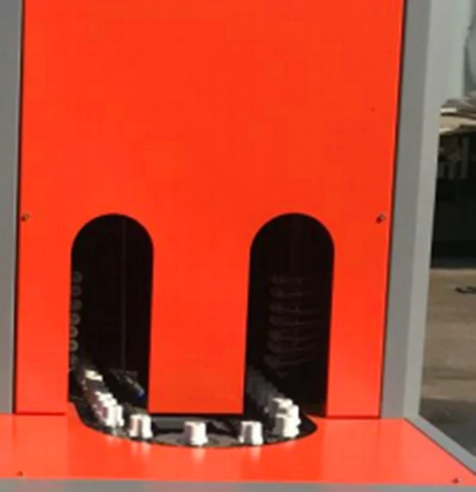 Semi-Auto Blow Molding Machine Semi-Auto Blow Molding Machine